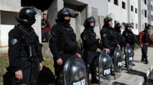 Lee más sobre el artículo La Policía porteña desalojó un edificio que contaba con varias denuncias en el barrio porteño de Balvanera