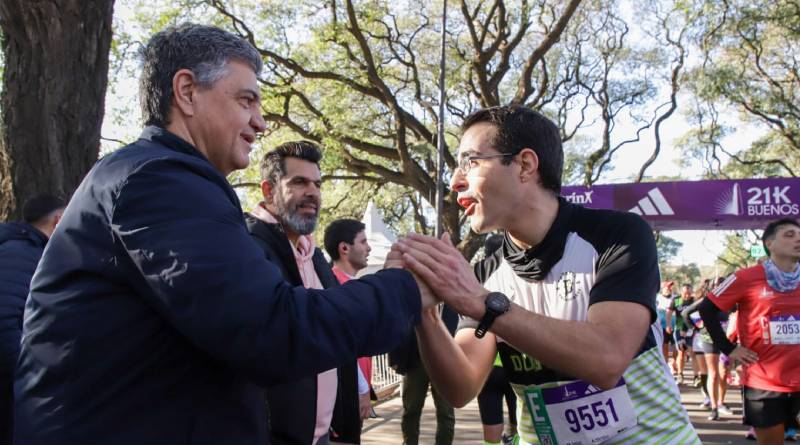 En este momento estás viendo Aproximadamente 25 mil corredores participaron de la media maratón de Buenos Aires