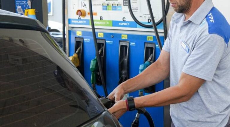 Lee más sobre el artículo El domingo hubo un nuevo aumento de los combustibles