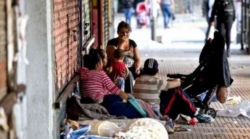 En este momento estás viendo En la Ciudad para no caer en la pobreza una familia tipo debe ganar más de un millón y medio de pesos mensuales